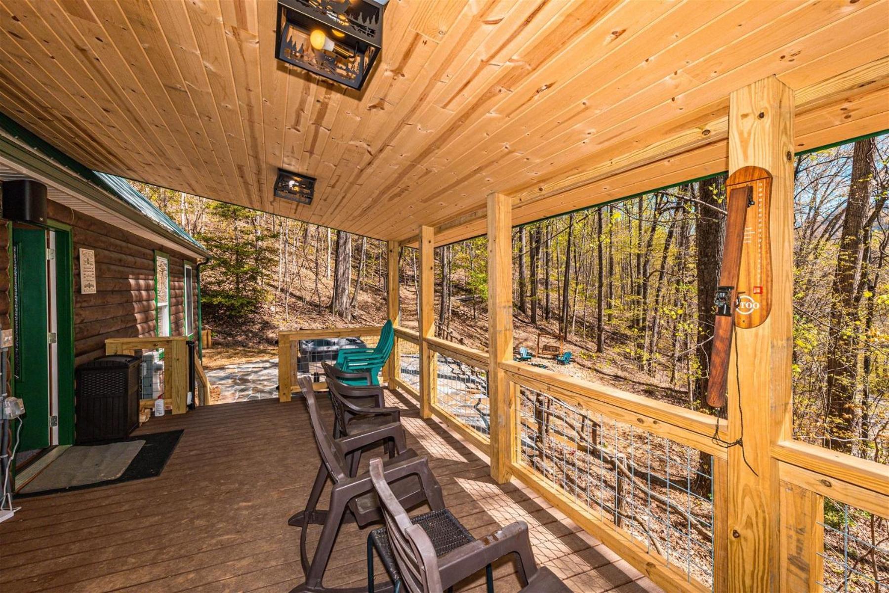 Treetops Retreat Брайсон-Сити Экстерьер фото